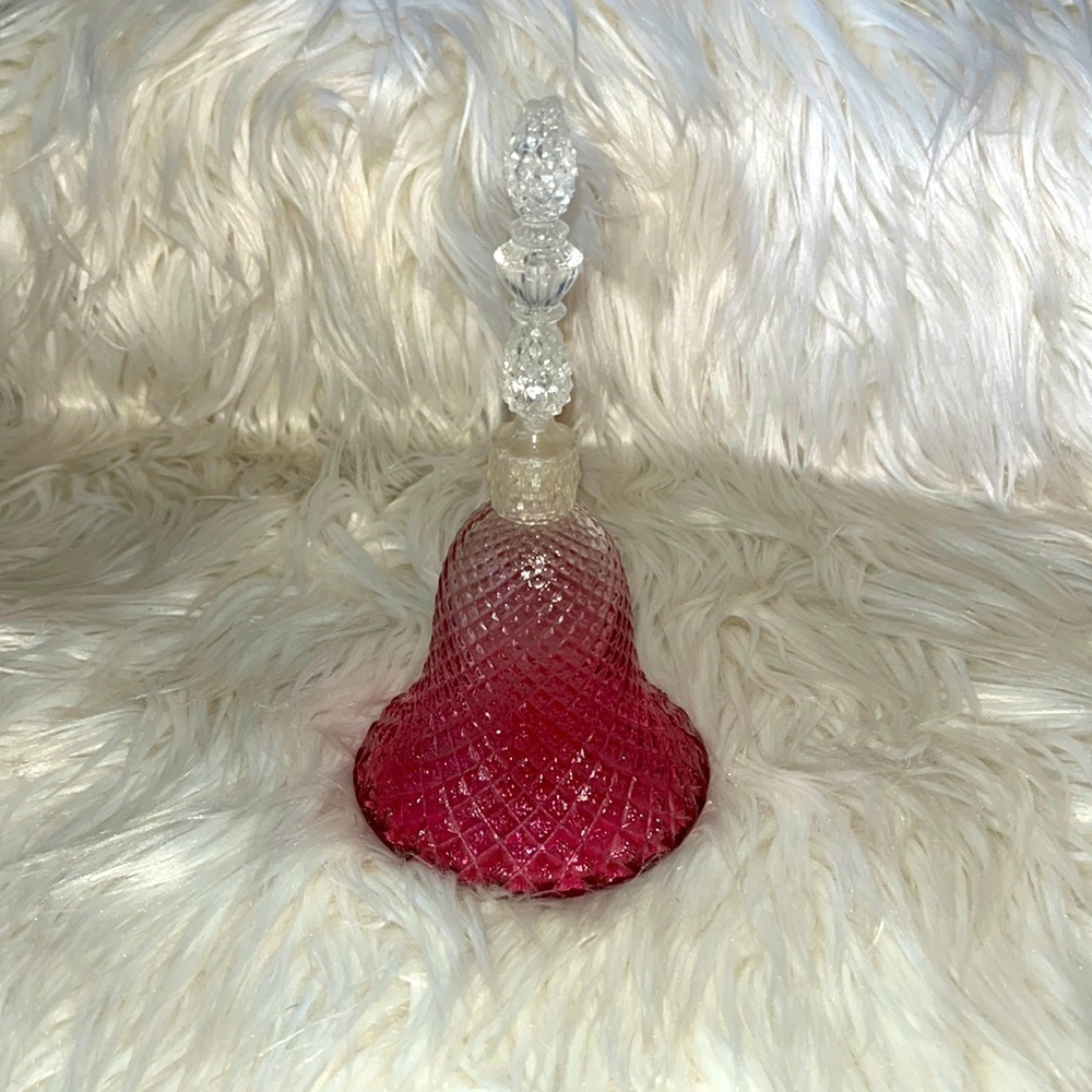 🌸 Avon Vintage Rosepoint Bell Cologne Bottle